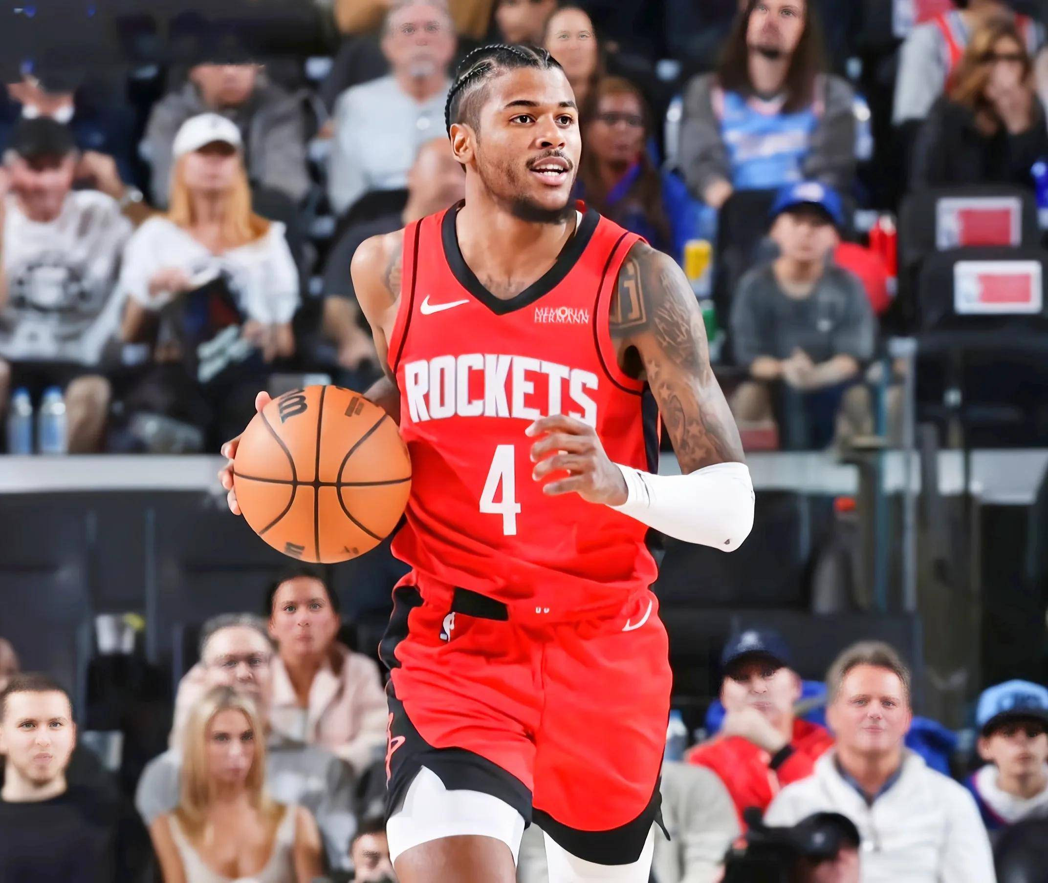 火箭客场击败开拓者，状态火热