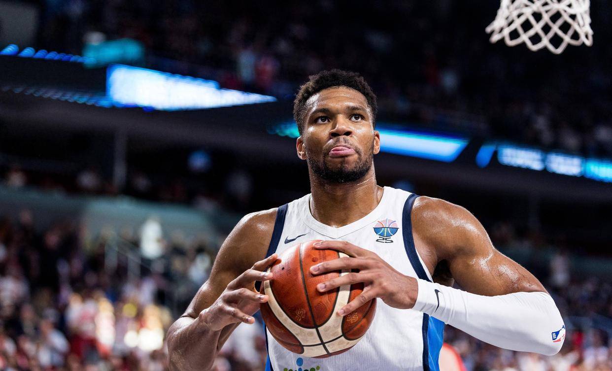 雄鹿遭遇伤病困扰，字母哥成为最大担忧