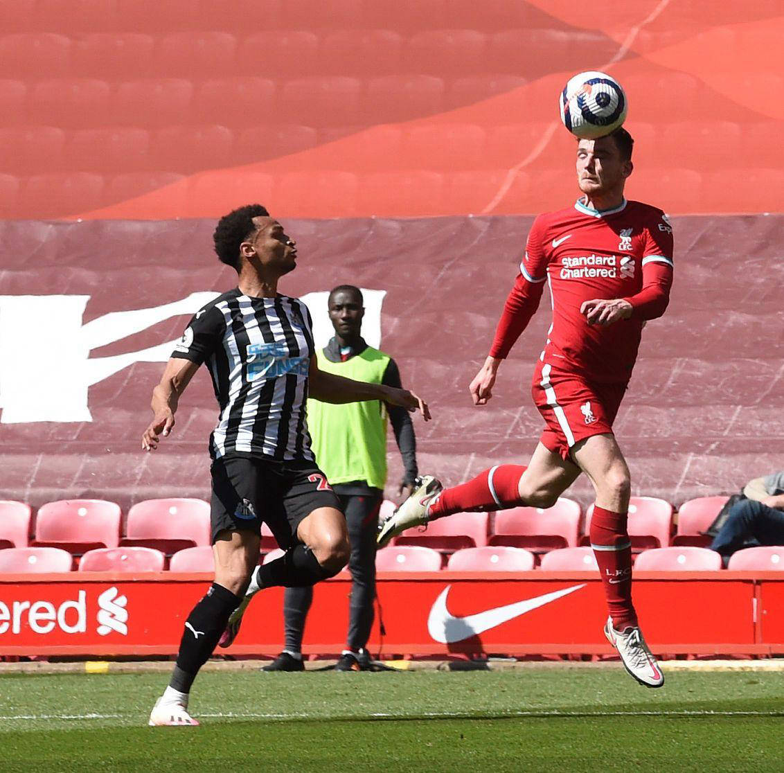 纽卡斯尔联主场击败对手，取得胜利