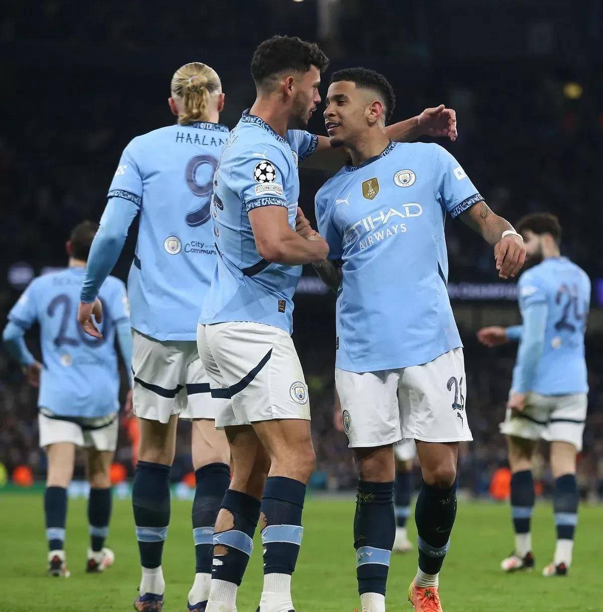 曼城梅开二度，淘汰对手晋级欧冠