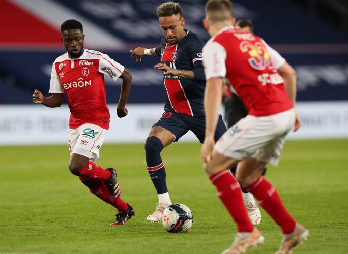 包含南特主场不敌波尔多，法甲战绩蒙阴影的词条