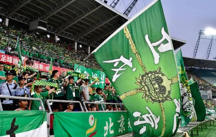 苏宁主场大胜一方，成功反超