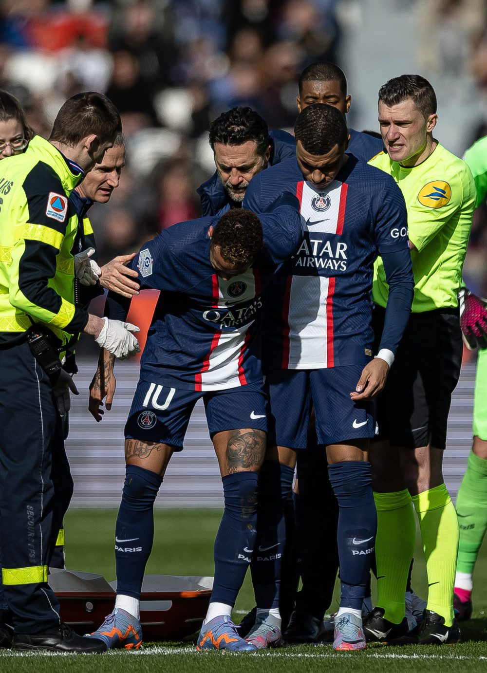 里尔大胜尼斯，稳固法甲领先位置