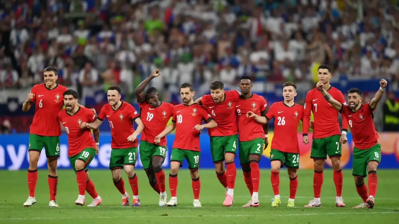 法国惨败！瑞士4-1逆转晋级欧洲杯八强