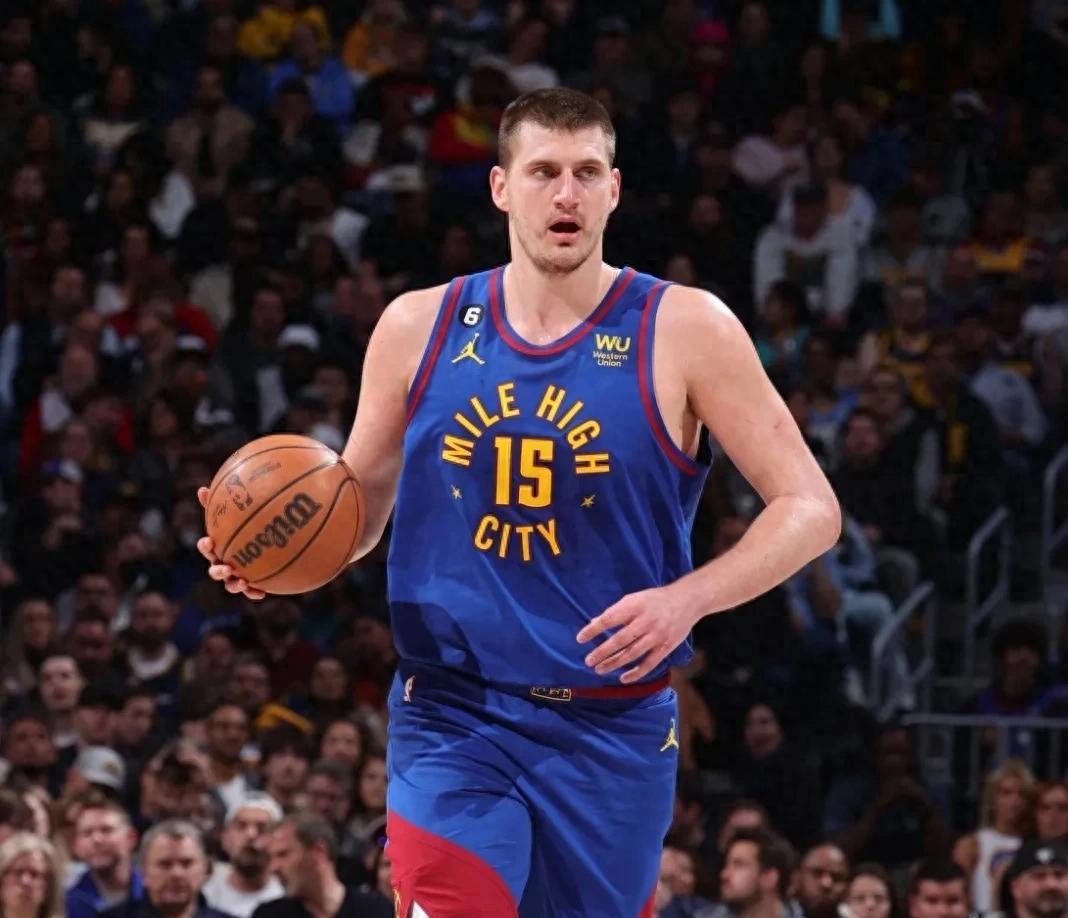 掘金击败太阳，约基奇贡献20分