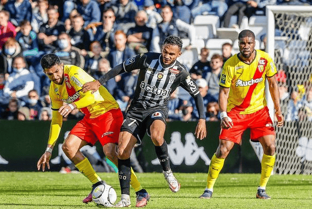 斯特拉斯堡主场擒巴黎FC，排名上升的简单介绍