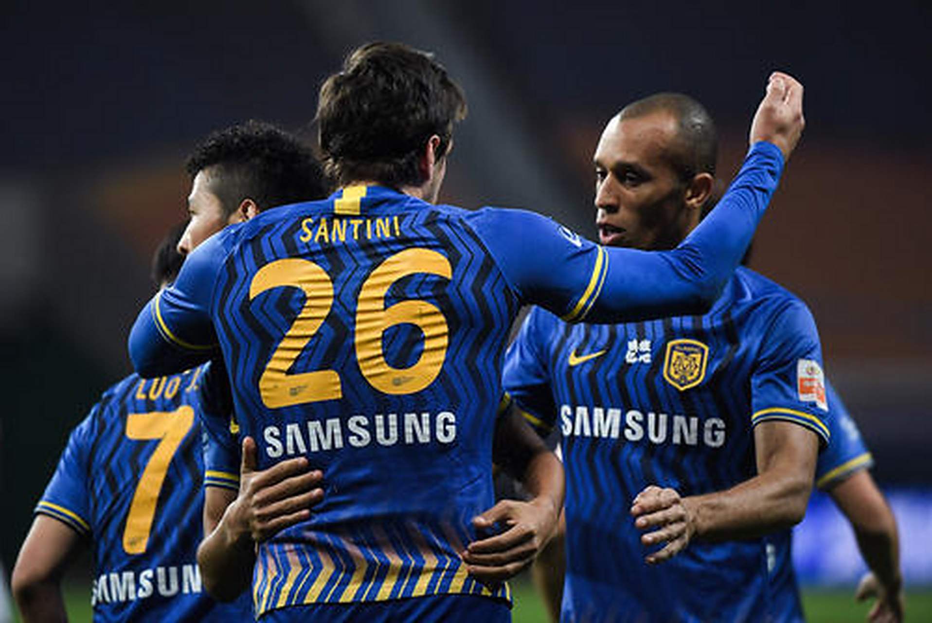 2021年亚冠联赛前瞻：广州恒大VS江苏苏宁，中超豪门对决续写传奇