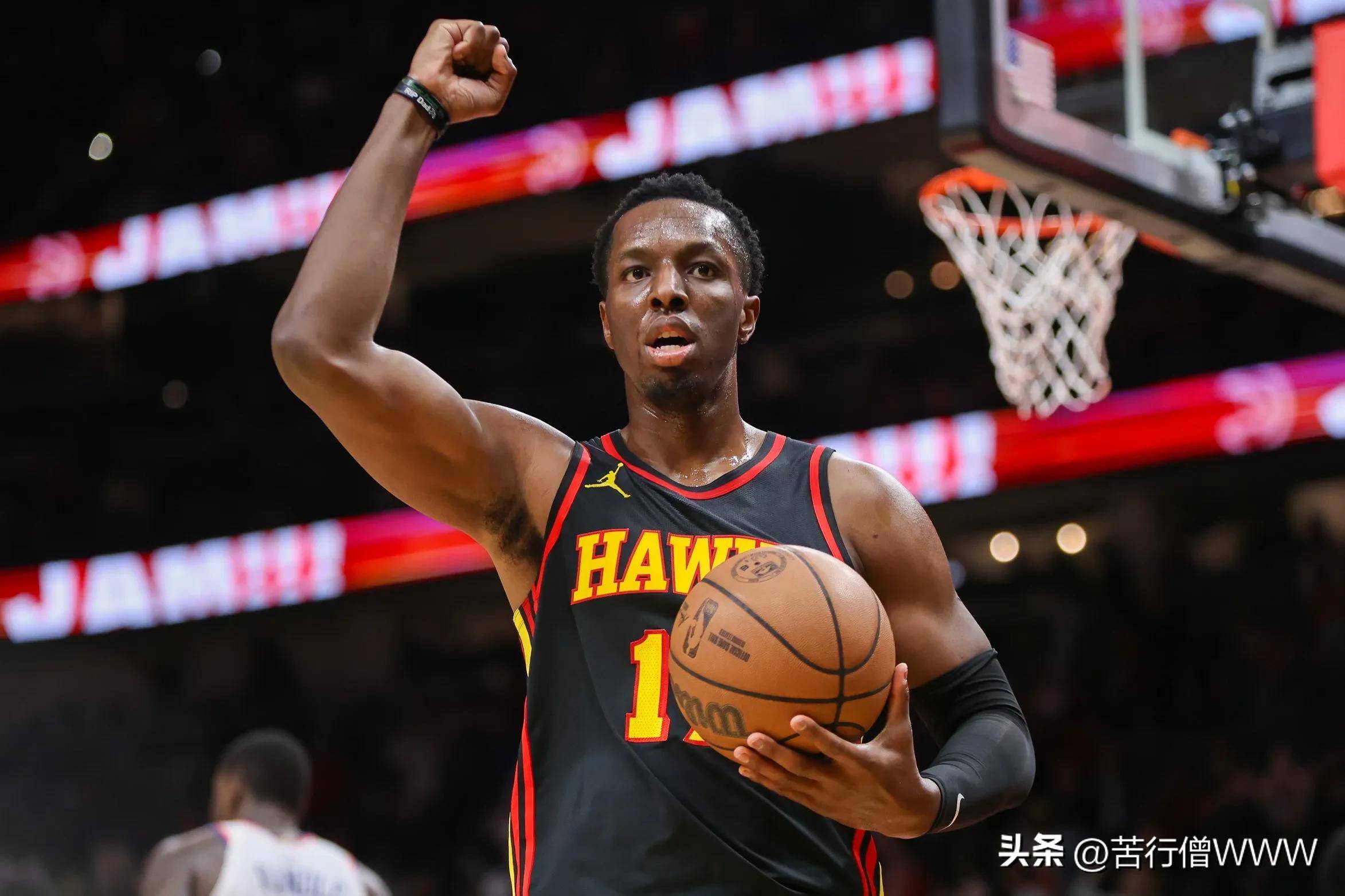 火箭逆转老鹰取得近期首胜