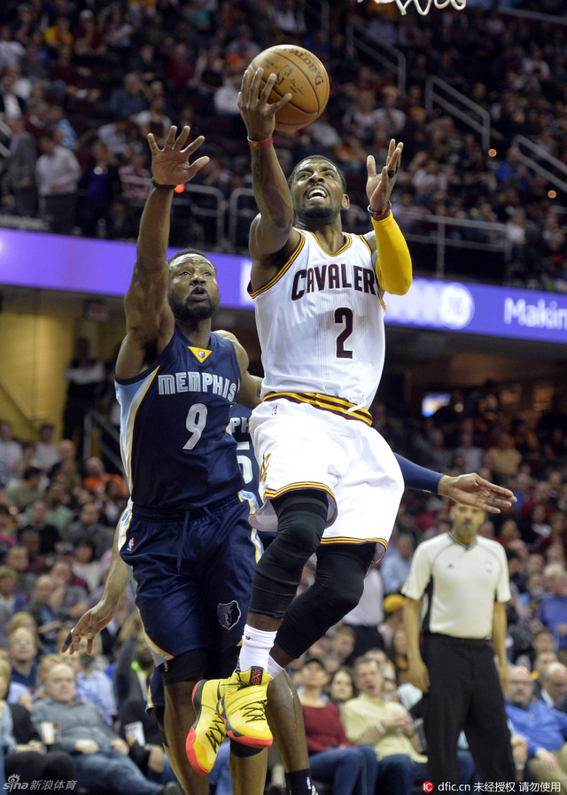 灰熊翻盘福建队，欧文关键制胜