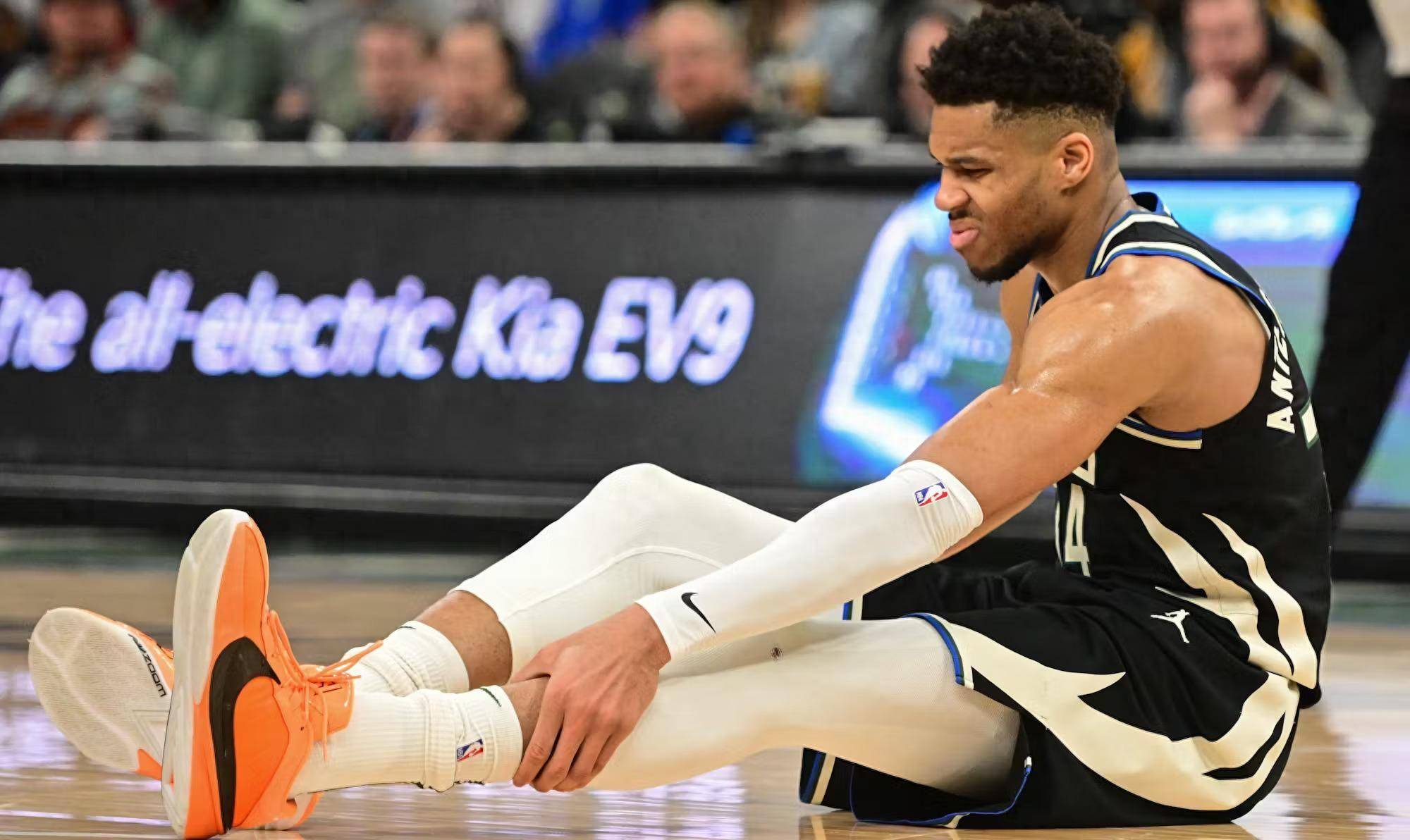 关于凯尔特人横扫骑士，字母哥高光表现的信息